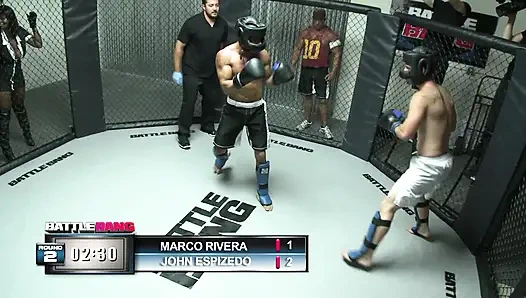 Zenci hatun ringde adamın yarağını tatmin ediyor