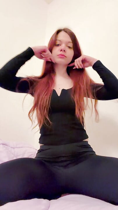 Fingering Myself Until I Cum Makes Me Feel so Satisfied!