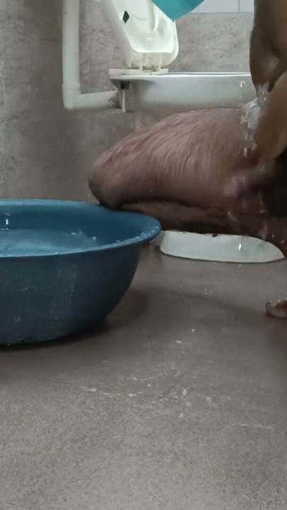 The fun of bathing naked is something else. | Clip 1