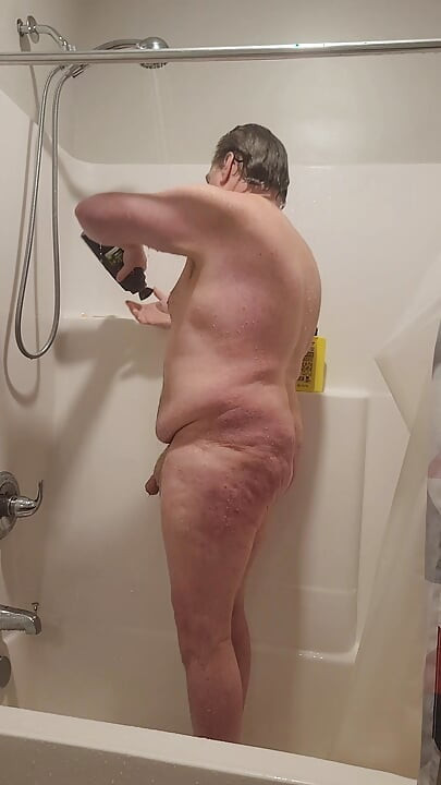Cum and watch me shower