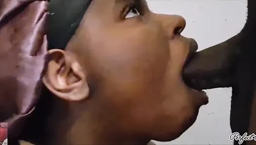 Perfect Lips-slowly Sucking