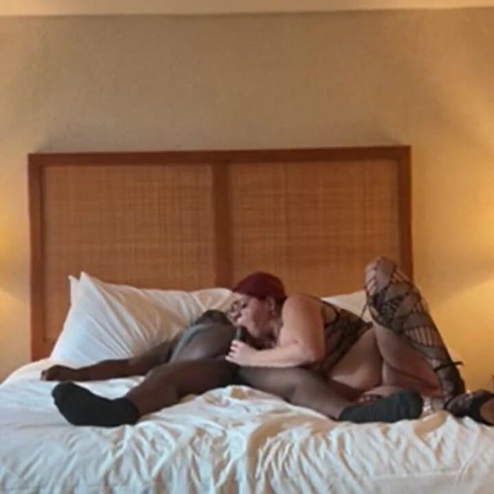 Jebanie w hotelu