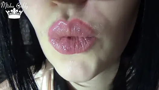 Сексуальные розовые губы