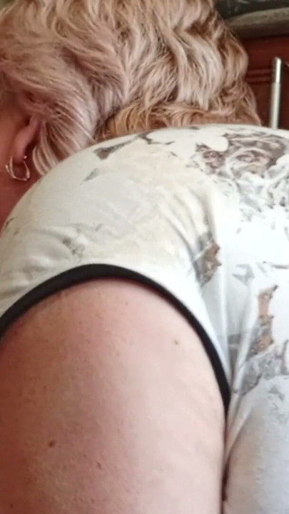 Stepmom jerks off sucks and looks at the cumshot | Clip 2