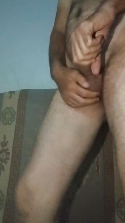 Authentic cock masturbates