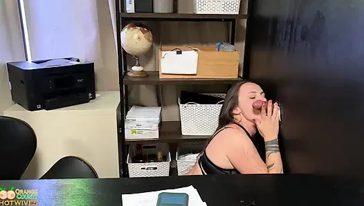 160 OCHW Secretary GLory Hole Sasha Gaggary