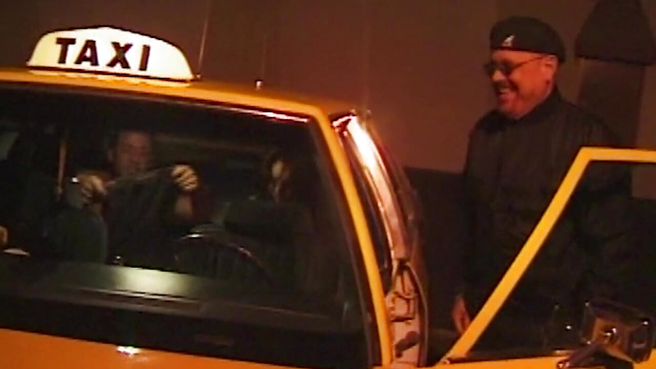 Wilde Taxifahrt: Heiße Erotik im Auto