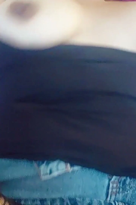 POV Noisy Missionary with My Girlfriend with Big Tits That Didn't Stop Bouncing