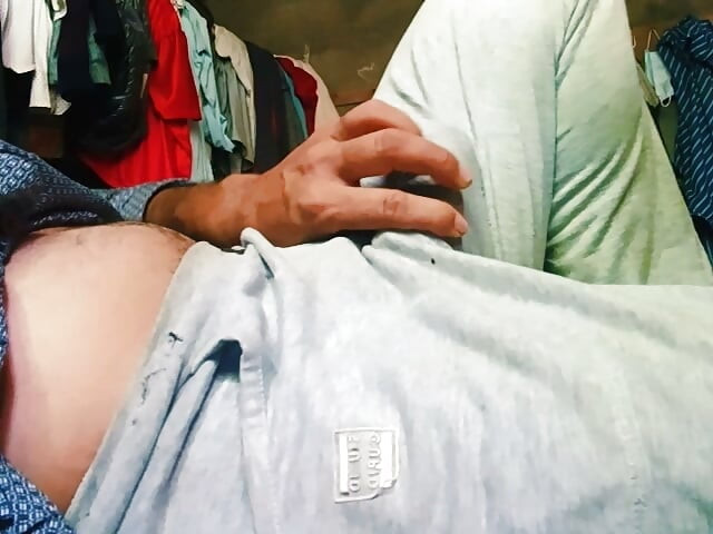 42岁男人自慰大尺寸