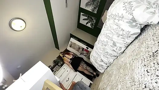 Outfit anprobieren & striptease