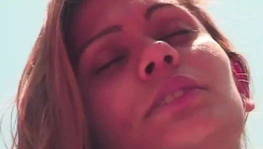 Heiße Pool-Beichten