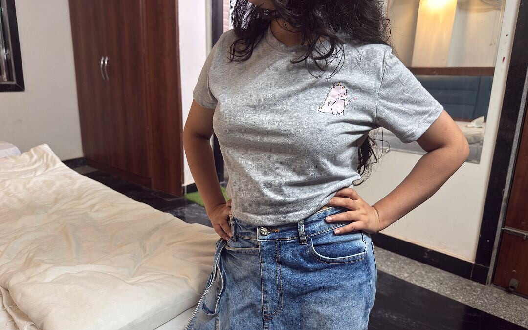 Stepdaughter Ne Apne Step Stepfather Ko Deep Blowjob Diya or Apni Seal Todwai