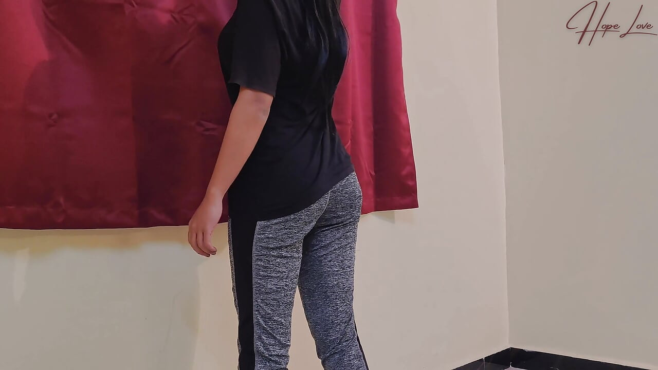 Rapidinha sexo com meu namorado antes de ir para a academia