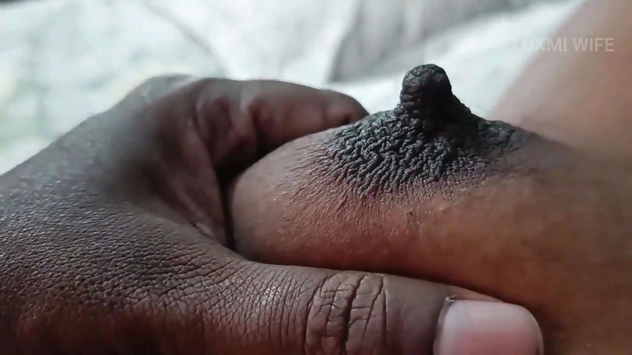 Nude Massage to Wife by Neighbor -5