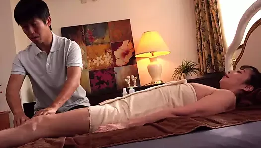Massage Therapist Cuckolding - "I Love My Husband... But What I Want Now is Cock!"