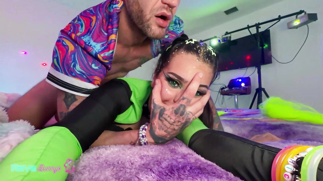 Lani Rivers Ditches Her Crew For Brian's Bassline And Takes His Cock!
