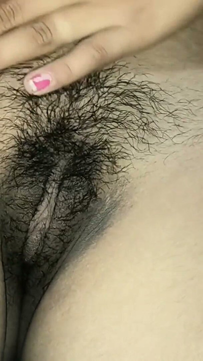 Nisha bhabhi apni sexy chut me ungli karti hui | Clip 2