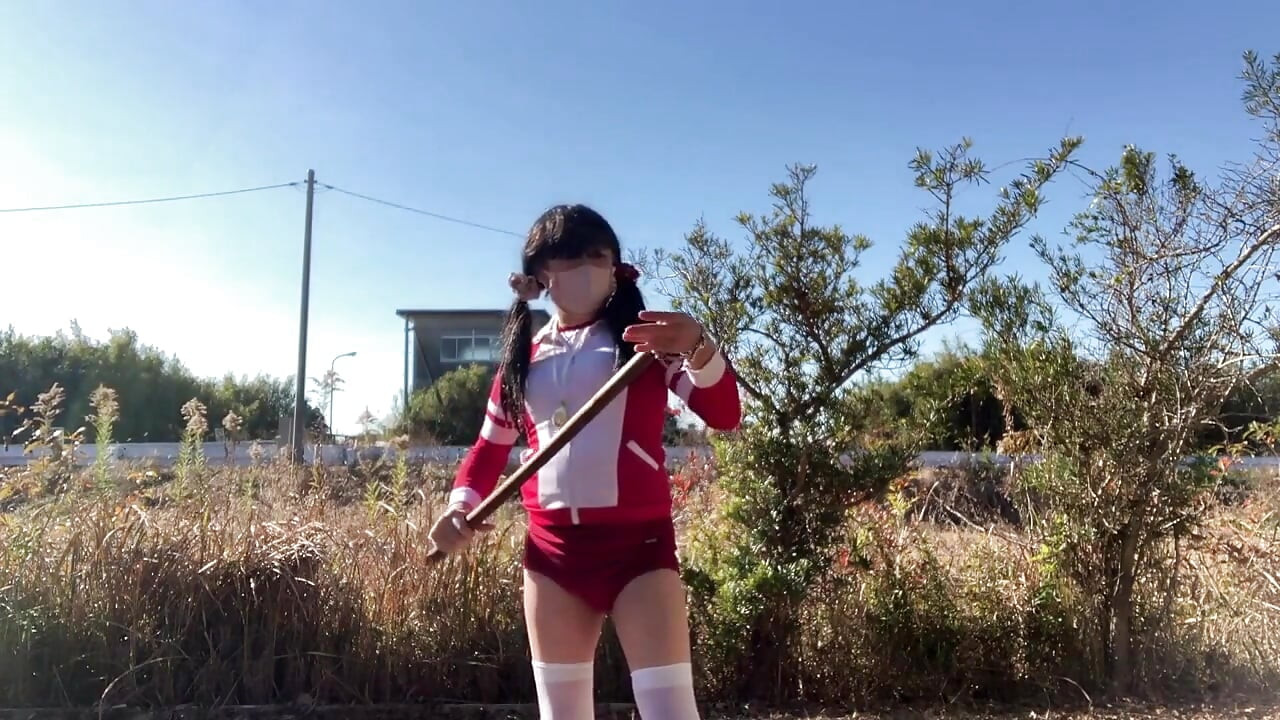 Comandă de la dresor No46 Urinare anală în timp ce porți pantaloni încălțători