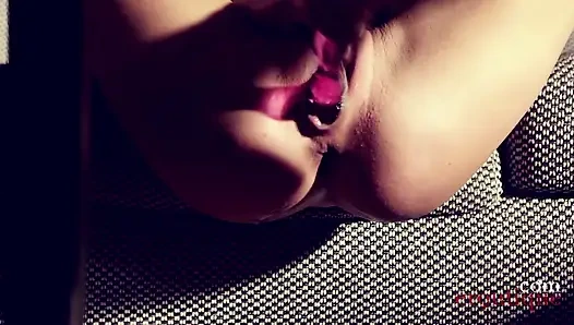 Sylvie Deluxe - Segelas Muncrat