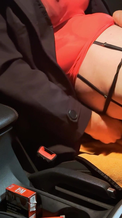 新しいメッシの課題、汚れたスカートとストッキング、尿と精液の中 |クリップ3