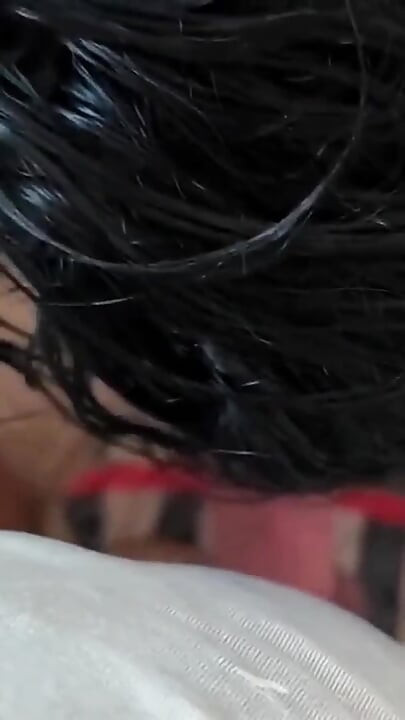 Horny Arab Wife Can't Wait
