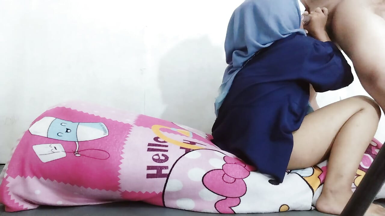 Fucking doggy style and crot on his stomach