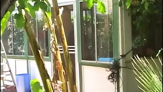 Haydut olmak istemesi masum sarışını sikiyor