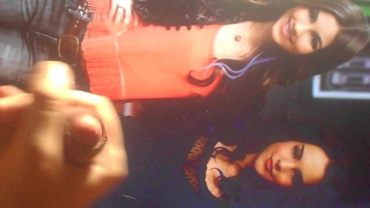 Victoria Justice et Elizabeth Gillies