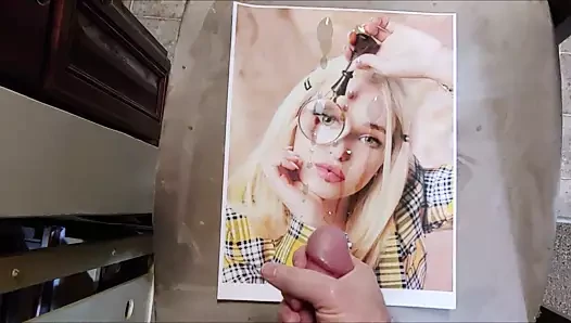 Dove Cameron boşalıyor 06