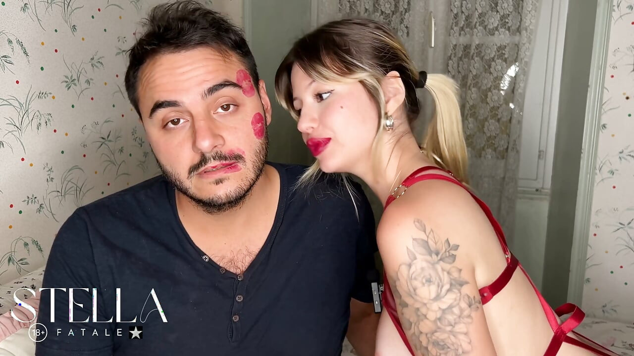 Czerwona szminka znakowanie twarzy 2 filmy discovery