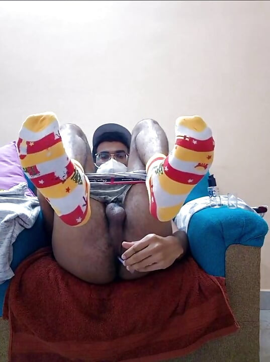 Desi handsome indian webcam anal toy fucks the piss out of him uncontrollably pissing in underwear and cumshot bottomless naked