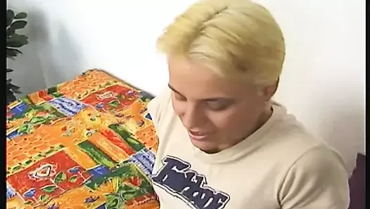 single lesbian fucks her cunt with everything lying around