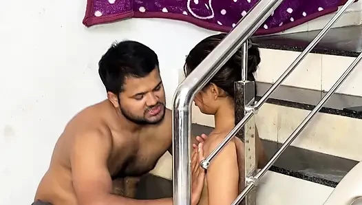 Bhabhi Ne Apne Padosi Ko Bula Ke Kiya Sex Bahut Hi hardfucking ke Sath