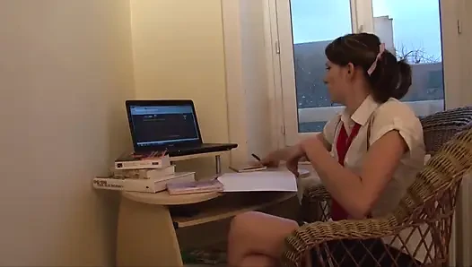 College-küken werden von ihren freunden zertrümmert - DVD