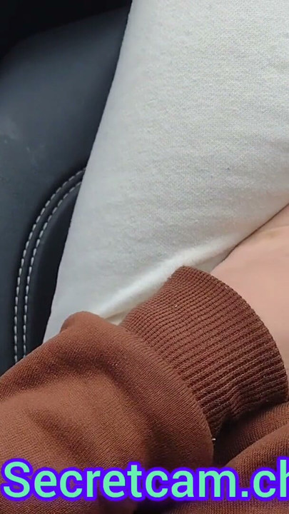 Touching Uber driver's dick to see his reaction | Clip 1