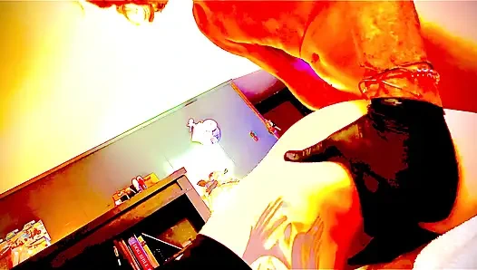 Ehefrau-hure braucht schwanz