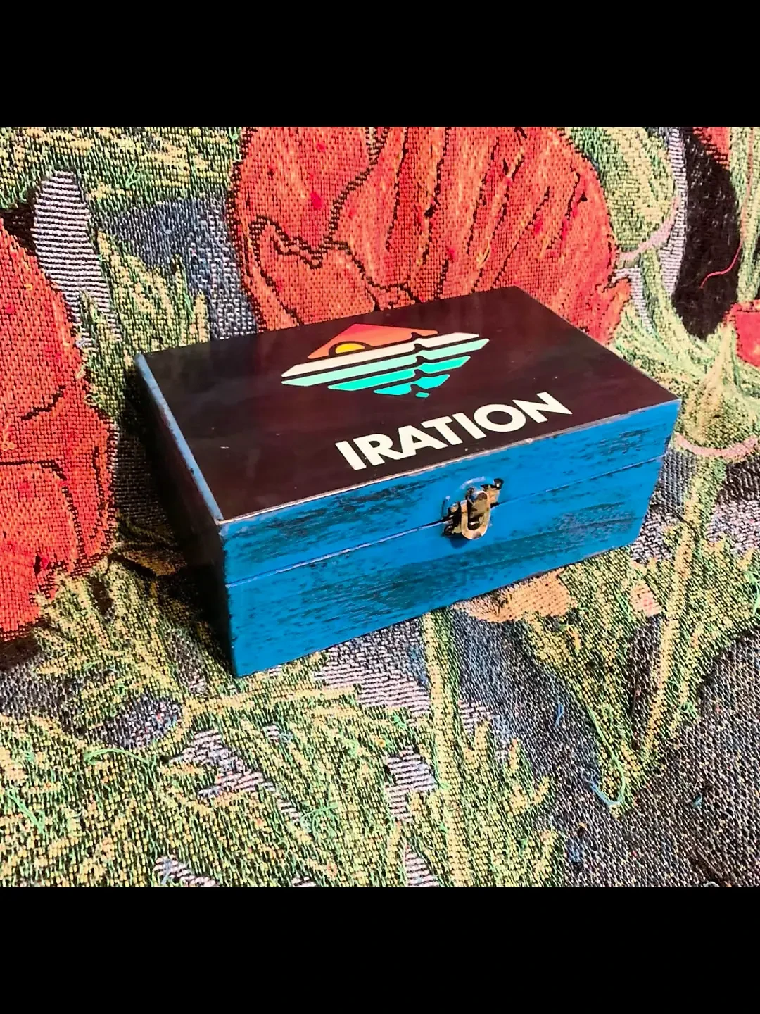 Suzy Wylde Is a Creator That Creates Art & Usable Items