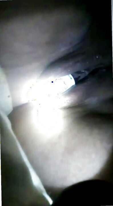Desi gril Teen bottel Orgasam Wet Pusssy