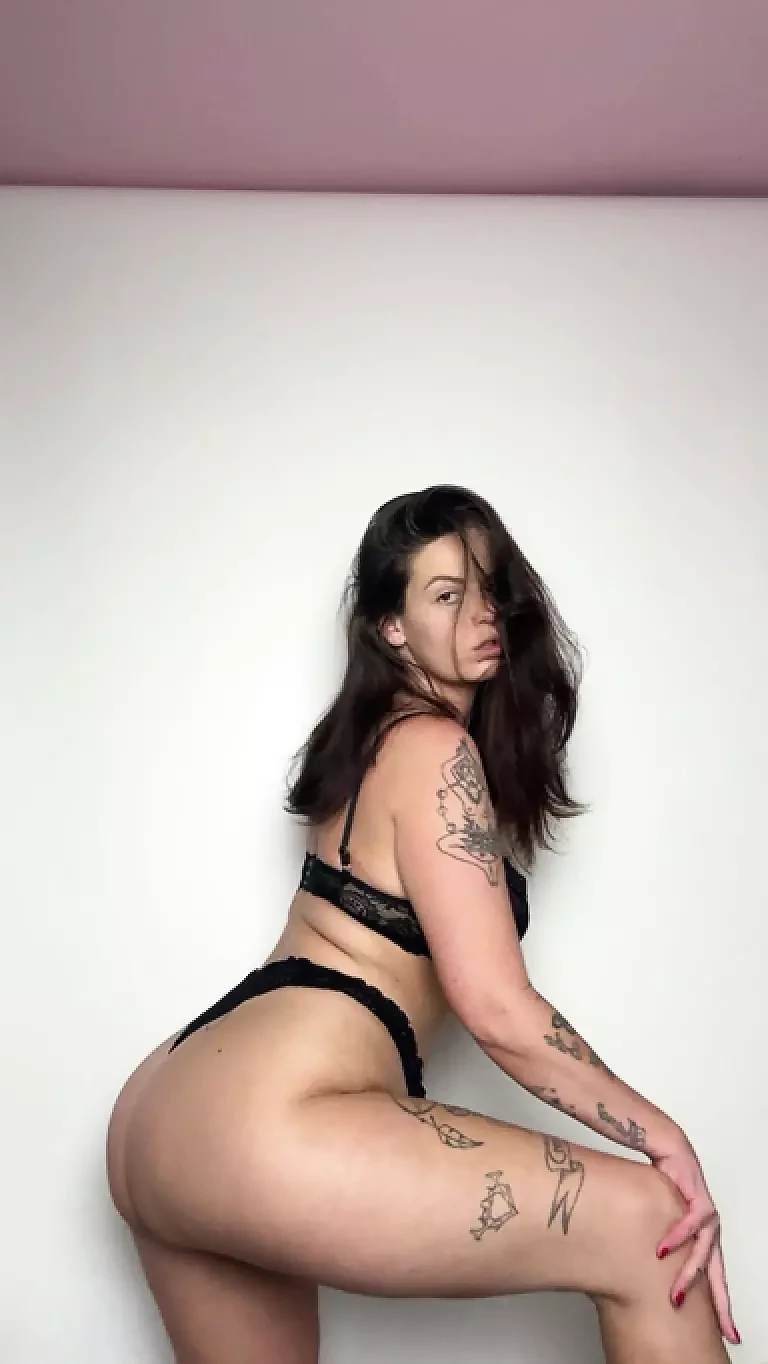 Milf stripping herself for you pleasure