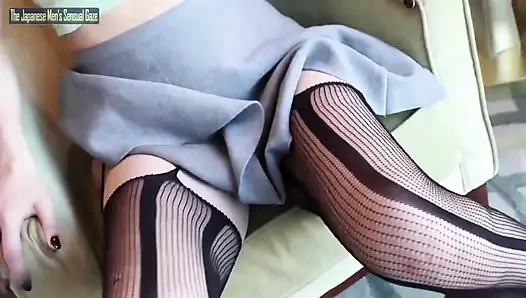 Shy Allure diungkap sebagai model dan bakat mengungkap tubuh menawan mereka - bagian.1