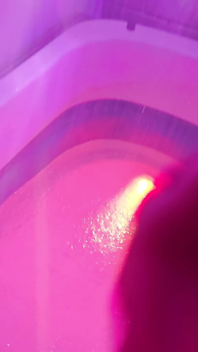Shower time for PinkT