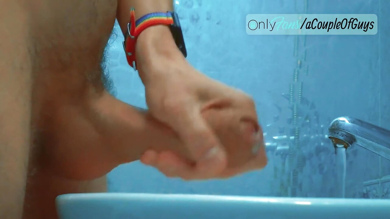 Got Blueballs During a Hot Date. Massive Discreet Cum at His Bathroom