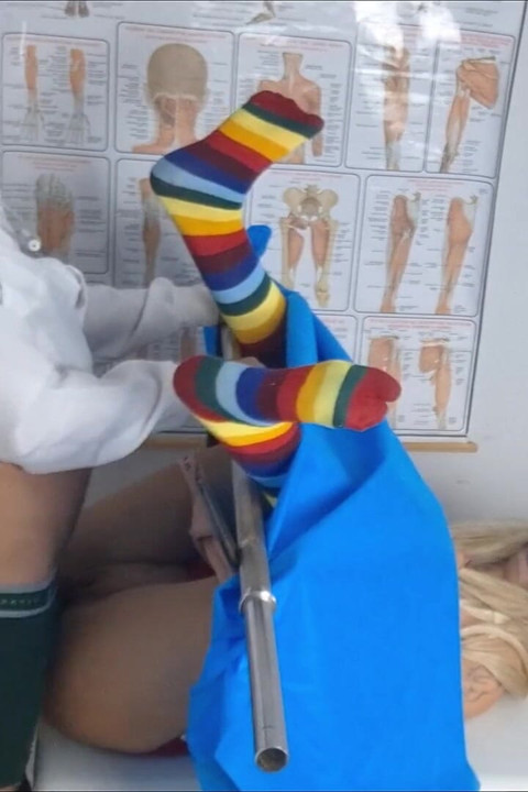 The Gynecologist Couldn't Oppose the Patient's Vagina!