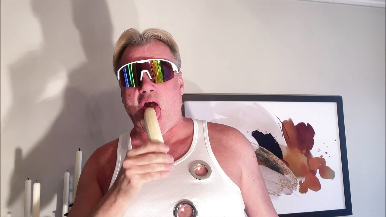 Banan-ass- Oo1