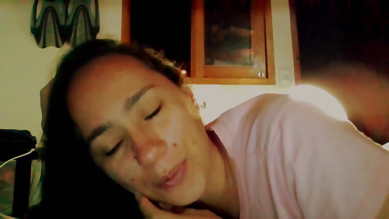 Colombian Wants a Horny Date with You Tonight