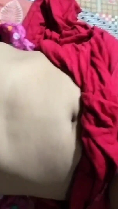 Uzbudljiv trenutak iz "Bhabhi ki Gand pe jobordost chudai"