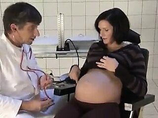 Milf grávida alemã