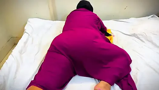 Lebanese Hot Maid rest My bed & I see Her big ass with Puffy butt & Start Masturbation