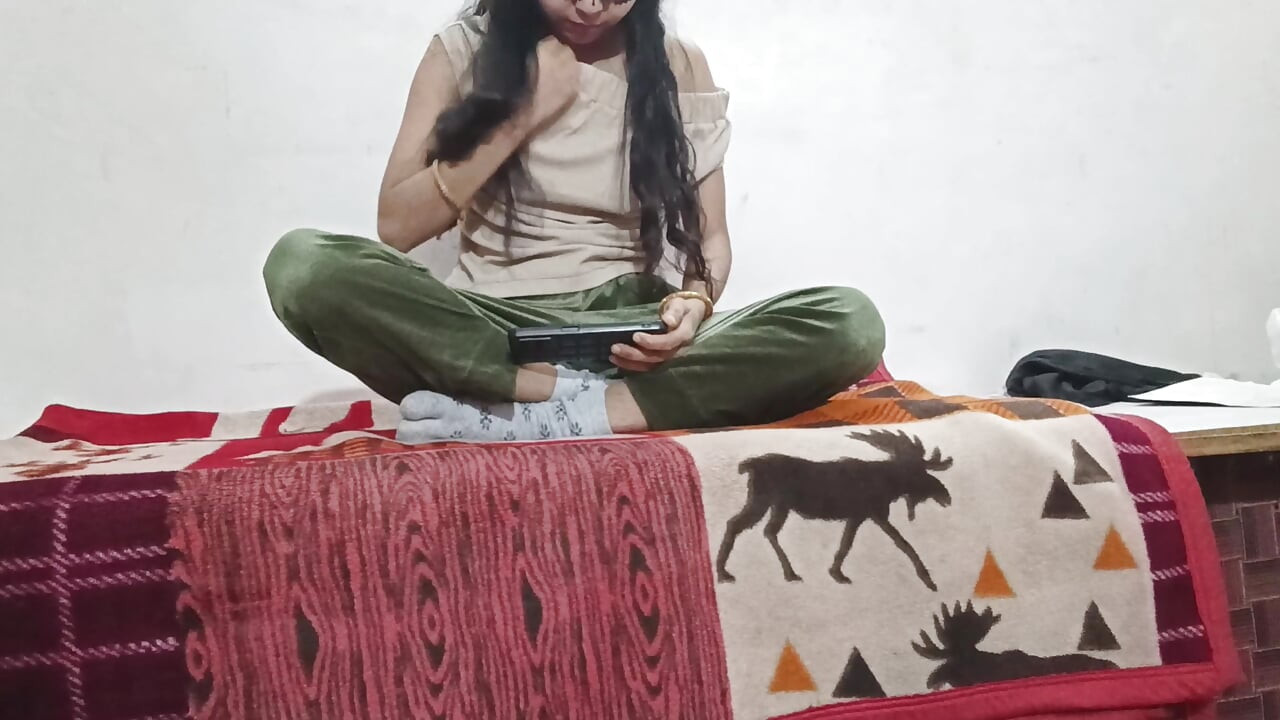 Ek bar Dekho18 years old girl fucking stepfather hindi audio