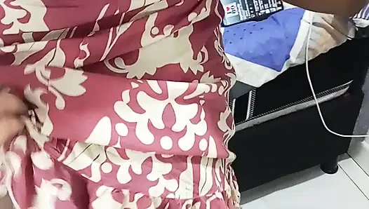 Gadis seksi rambut cokelat ini dientot habis-habisan sampai dicrot di muka